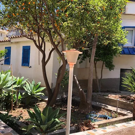 Dilettaanna Vulcano With Private Garden Lägenhet