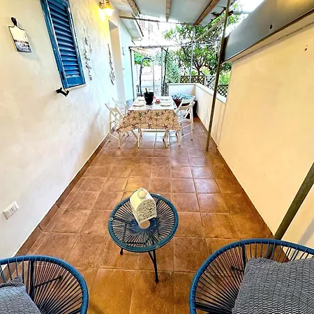 Dilettaanna Vulcano With Private Garden * Tropea