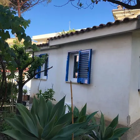 Apartment Dilettaanna Vulcano With Private Garden