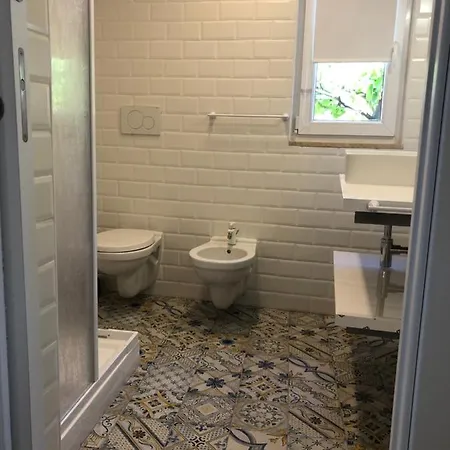 Dilettaanna With Private Garden