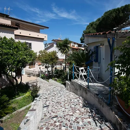 Dilettaanna Vulcano With Private Garden Tropea
