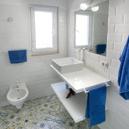 Dilettaanna With Private Garden Apartment *