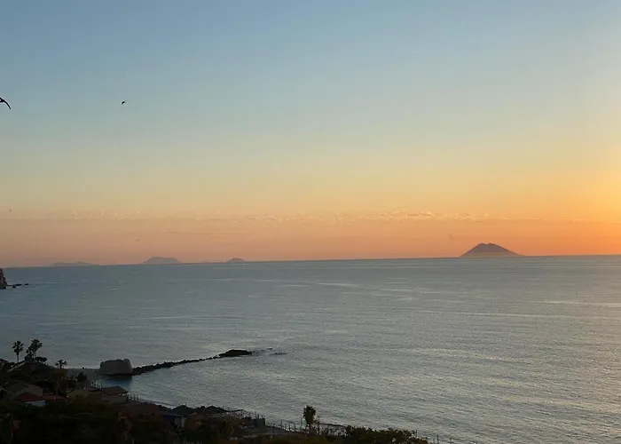 Dilettaanna Vulcano With Private Garden Tropea