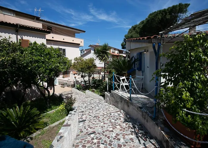 Dilettaanna Vulcano With Private Garden Tropea